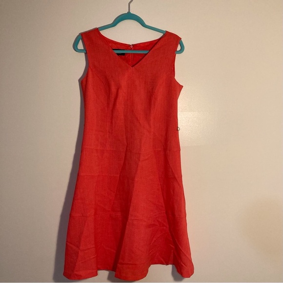 Evan Picone Coral Sleeveless V-Neck A-Line Dress - Picture 1 of 14